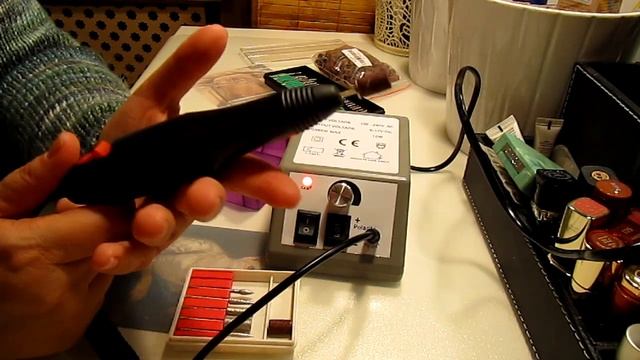 Бюджетный аппарат для маникюра и педикюра с AliExpress. смотреть онлайн