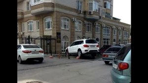 "Гении" парковки, или как научиться парковаться