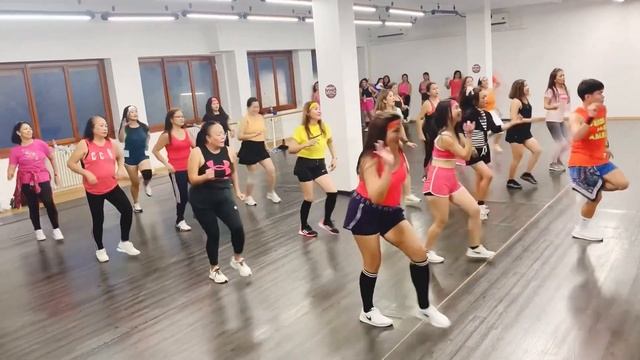 INIIBIG KITA - Dance Fitness Workout / Bachata / OPM Music Dance / JM Zumba Fitness Milan Italy смотреть онлайн