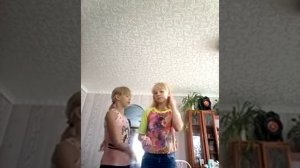 Как стать самыми популярными девочками в школе.