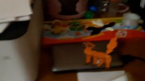 Распаковка бумажных сюрпризов Коты Воители!!!!