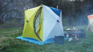 ОТКРЫВАЕМ СЕЗОН/ПОДНИМАЕМСЯ ПО РЕКЕ/БОЛЬШАЯ ВОДА/НОЧУЕМ НА БЕРЕГУ/ТОПИМ ПОХОДНУЮ БАНЮ/МАНА В МАЕ