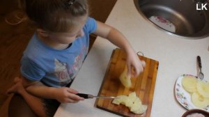 ЗАПЕКАЕМ В ДУХОВКЕ/КУРИЦА ПОД АНАНАСАМИ/Готовим с Лерочкой