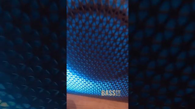 JBL Partybox 100 EXTREME BASS!!! (Warning)