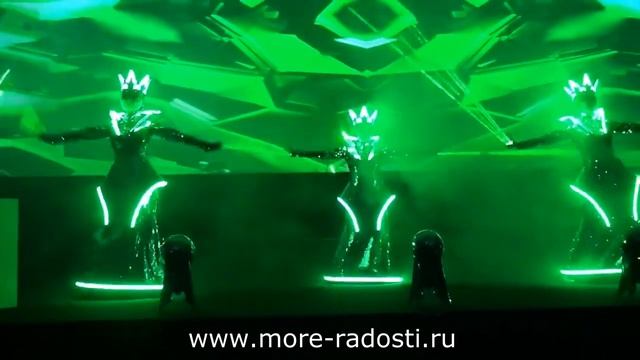 Шоу на праздник - Зеркальные люди