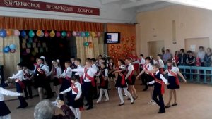 Флешмоб. Выпускной 4 класс. Красный Текстильщик