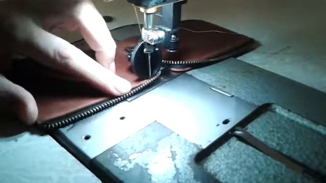 Кошелек из кожи своими руками | Работа с кожей смотреть онлайн