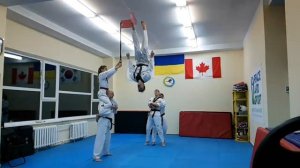 Высокий удар в тхэквондо !!!