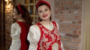 Олеся Славина  "Я - роза алая!" (музыка и слова Ирины Скибиной)