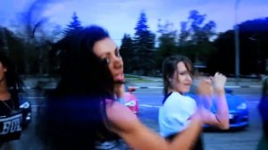 Телки классно танцуют