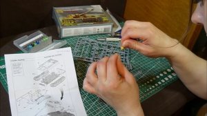 Собираем свою первую модель танка. Танк Тигр от фирмы Звезда