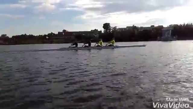 Тренировка 4х юноши смотреть онлайн