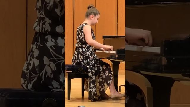 Strauss Tales From the Vienna Woods смотреть онлайн