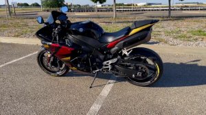 Yamaha r1
