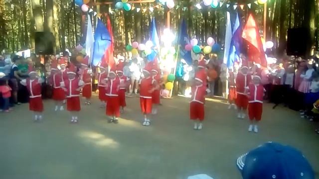 День детей в Брянске. На сцене Каприз. смотреть онлайн