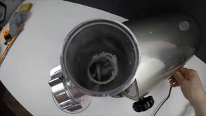 Crushing Crunchy & Soft Things by Meat Grinder!