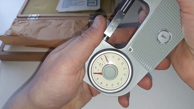 Микрометр рычажный 25-50 мм,GDR смотреть онлайн