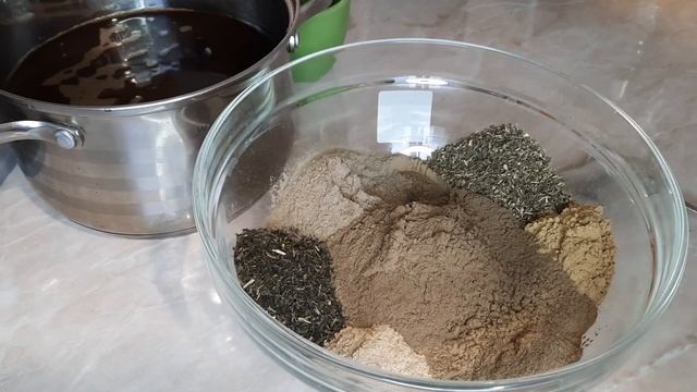 Вот чем я занимаюсь. До 24.02 варила масло и спокойно продавала у себя в магазине