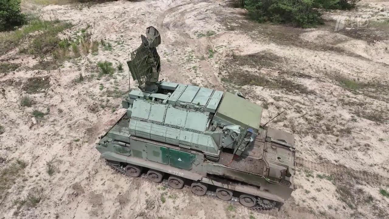 Новые кадры подбитых танков Leopard на Купянском направлении из района Сватово - Кременная
