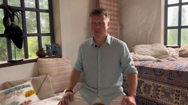 Посмотри это видео, и научишься медитировать.Как делать медитацию? Что такое медитация осознанности