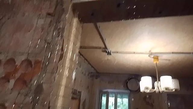 Уменьшение дверного проема. Саманный дом.часть 2 смотреть онлайн