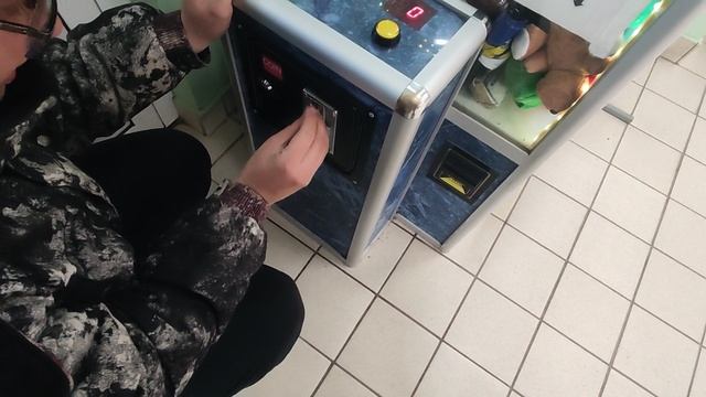 АВТОМАТ ИГРУШКИ ХВАТАЙКА