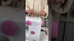 СHAYKA ЧАЙКА 2250.  Распаковка электромеханической швейной машины