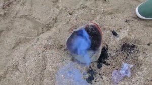 AliExpress: Дымовые шашки.