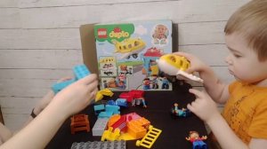 Конструктор LEGO DUPLO Аэропорт Town 10871 _ Для малышей сюжетно-ролевая игрушка.mp4