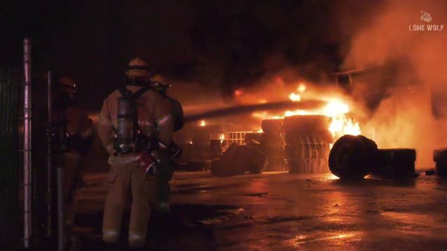 Intense Gas Station Fire, Building Collapses : Riverside (2019) смотреть онлайн