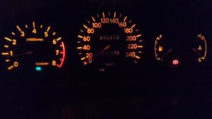 Toyota Carina-E глохнет на холодную