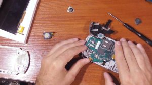 Ремонт PSP 3000. Как собрать из 2 приставок одну ))) Ну и замена экрана на новый из Китая