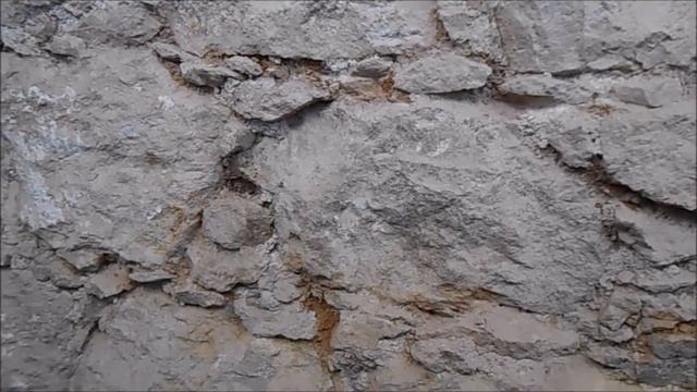 Каменная кладка на глине