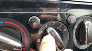 Mitsubishi Mirage – How to turn on/off air conditioner and heater
