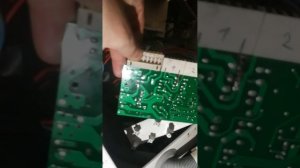 Ремонт стиральной машины Kaiser 36010, не стирает, набирает воду и сливает.