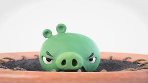 Истории свинок: Батут