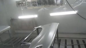 Покраска дверей и крыла на тойоте прадо 95 серебром.
