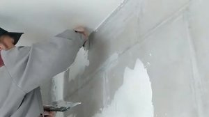 Шпаклюем межкомнатную перегородку из пазогребневых плит своими силами – снято на видео