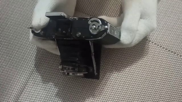 Фотоаппарат Nettar 515 Zeiss Ikon, 40-ві роки смотреть онлайн