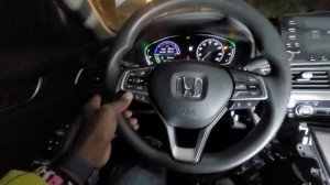 2018 - 2022 Honda Accord LX 10th gen (non touch screen) carplay installed ISUDAR module