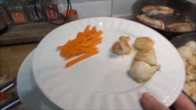 Рецепт мидий от свекра/Как есть морских ежей/Лучшее Рождество во Франции смотреть онлайн