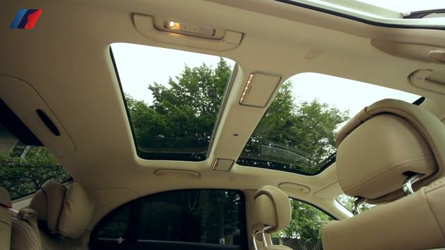 Mercedes-Benz S-Class (W222) vs. BMW 7 Series (G11) смотреть онлайн