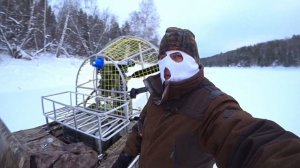 Универсальная техника для рыбалки / Аэролодка зимой