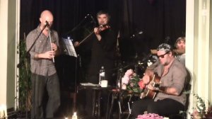 БГ-Все говорят, что пить  нельзя, а я говорю. что  буду