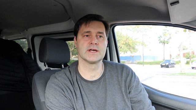 Щенка просто оставили на обочине дороги. История малыша по имени Макс. смотреть онлайн