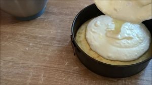 Вкусный БИСКВИТНЫЙ пирог с ТВОРОЖНОЙ прослойкой БЫСТРО и ВКУСНО