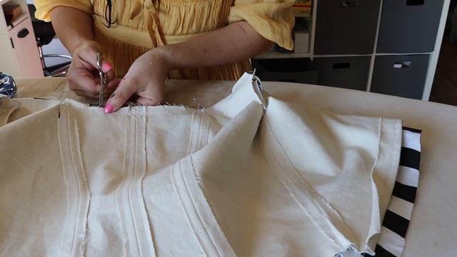 I Sewed the Sleepy Hollow Dress - but made it short, casual and comfy for daily wear! смотреть онлайн