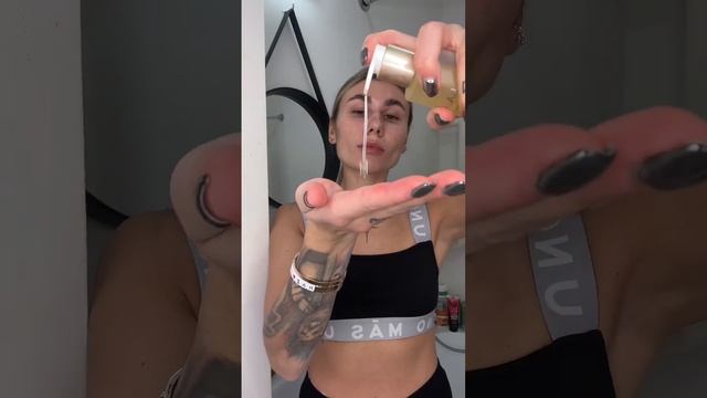 КАК СМЫТЬ КЛЕЙ ПОСЛЕ ТЕЙПОВ?! #тейпированиелица #тейпы #тейпирование #тейпированиешеи #тейпология смотреть онлайн