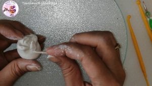 Как слепить лицо Бабы Яги для ватной игрушки