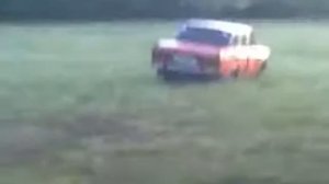 Wartburg перевернулся в конце видео.3gp